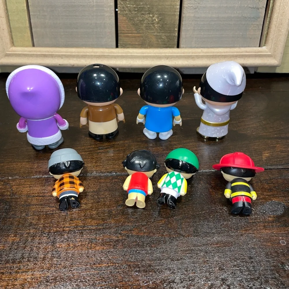 Lot 8 PC‎ Ryans World Mini Toys Figure Wizard derby Fire fighter